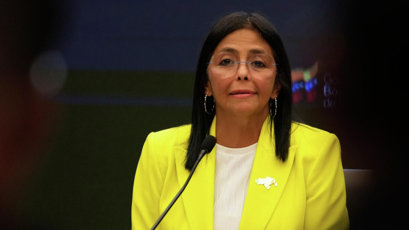 Народ Венесуэлы не принимает приказов извне, заявила Родригес