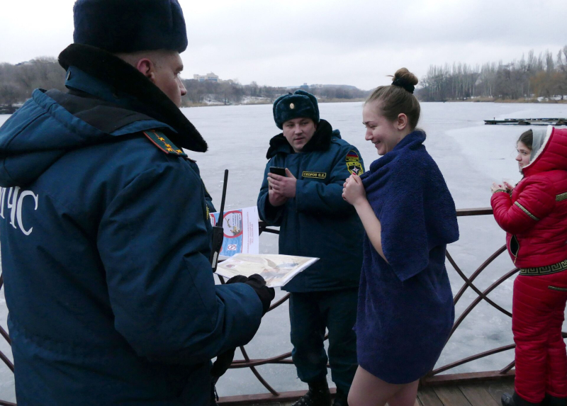 "Не по уставу". Какую ошибку совершают верующие на Крещение