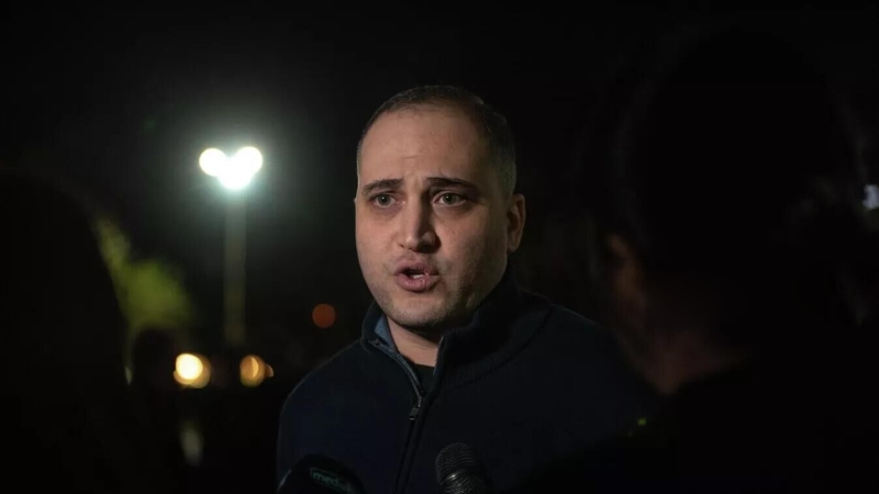 Объявившего голодовку армянского оппозиционера перевели в карцер
