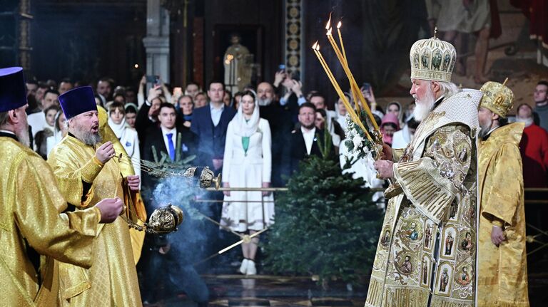 Патриарх Кирилл поздравил с Рождеством глав древних восточных Церквей