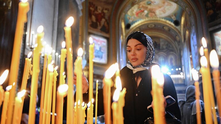 Патриарх Кирилл рассказал, как отдавал отцовские долги