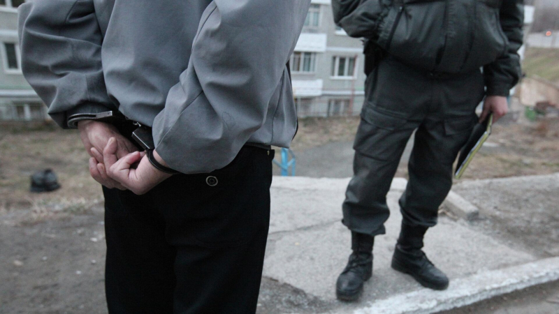 "Под ними &mdash; Дальний Восток". Ветеран МВД раскрыл, как громили опасную ОПГ