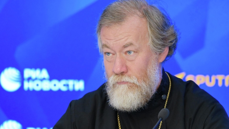 Протоиерей Михаил Потокин: на Рождество лучше всего дарить добрые дела