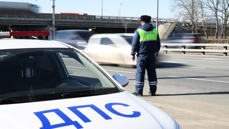 Скрывавшийся от ДПС водитель в Благовещенске 21 раз проехал на красный