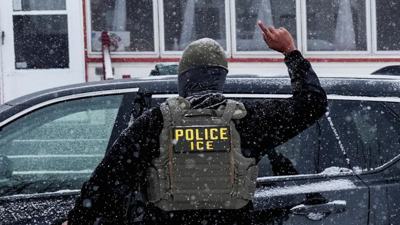 СМИ: сотрудникам ICE приказали не вступать в контакт с провокаторами