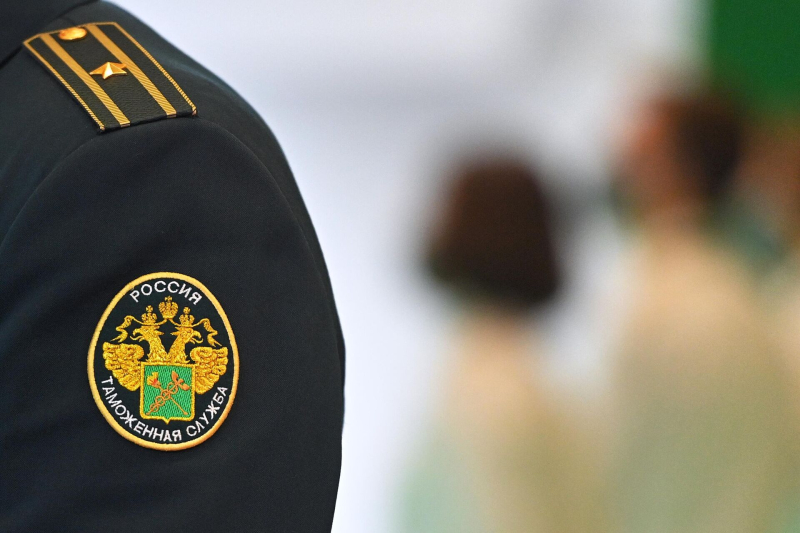 Таможенные пошлины: что можно ввезти бесплатно, виды, ставки, льготы