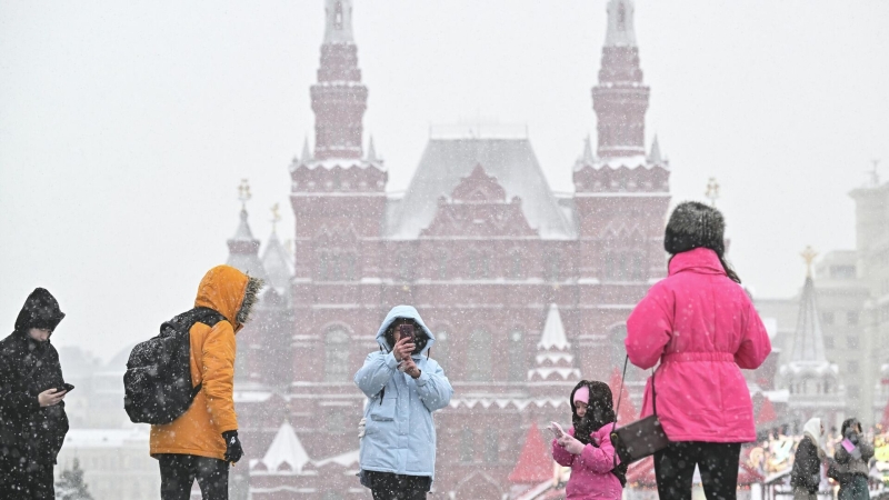 Температуру в системе отопления Москвы поднимут из-за похолодания