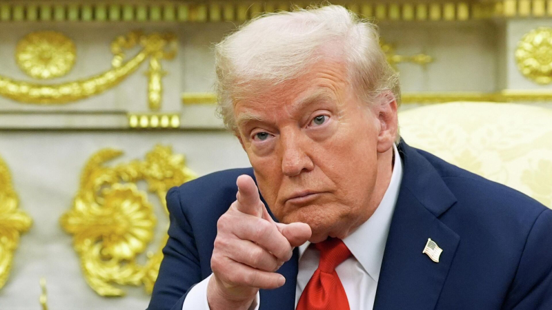 Трамп рассказал, почему пропустит финал американского футбола