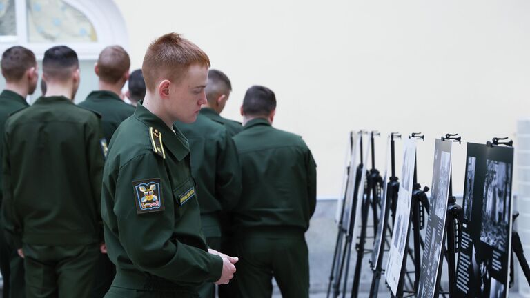 В Петербурге накануне снятия блокады открыли выставку фронтовых фотокоров