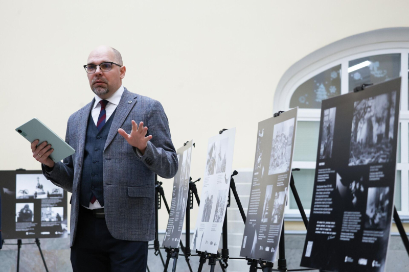 В Петербурге накануне снятия блокады открыли выставку фронтовых фотокоров