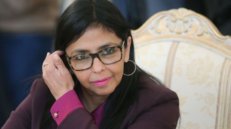 В Венесуэле власть перешла к вице-президенту