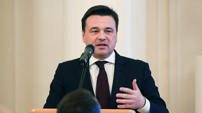 Воробьев вручил медали добровольцам подразделения БАРС