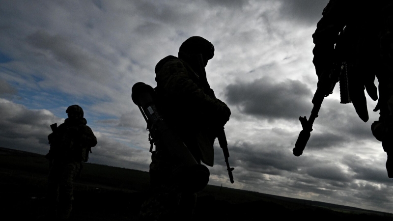 ВС России контролируют все районы Купянска, заявил командующий "Запада"