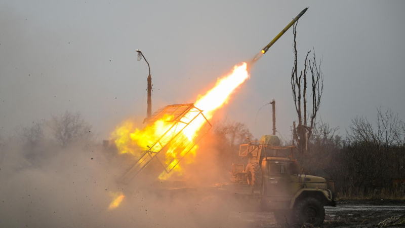 ВСУ потеряли до 200 боевиков в зоне действий "Запада" за сутки