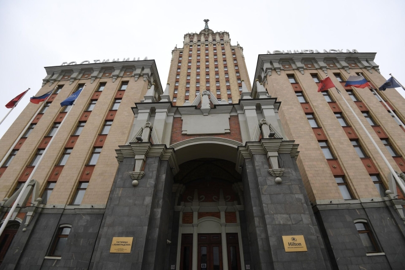 Замки, высотки и терема: самые красивые исторические отели России