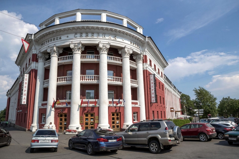 Замки, высотки и терема: самые красивые исторические отели России