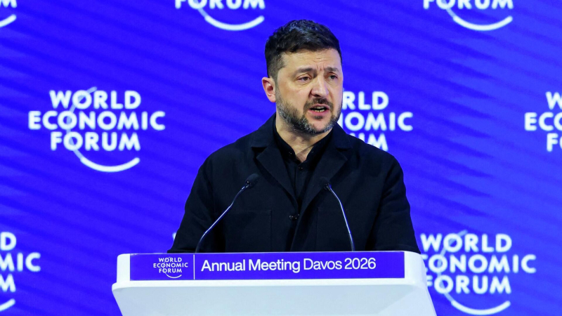 Зеленский в Давосе показал себя марионеткой, заявил итальянский экс-депутат