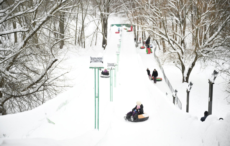 Активная зима: где классно кататься на тюбингах, лыжах и коньках
