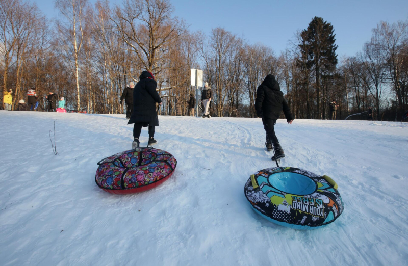 Активная зима: где классно кататься на тюбингах, лыжах и коньках