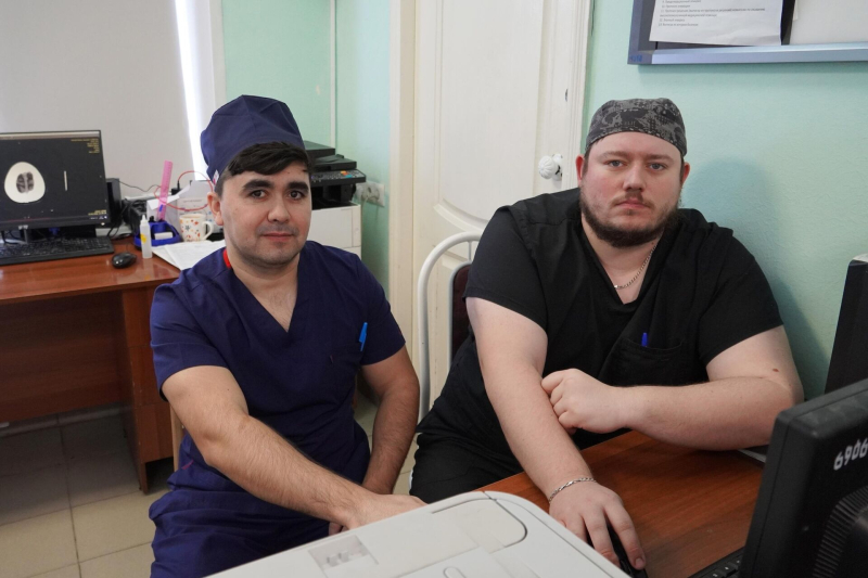 Алтайские врачи спасли пациента, который сутки ходил с пулей в голове