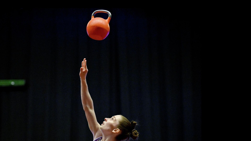 Аналитики назвали самые популярные спортивные товары у россиян в январе