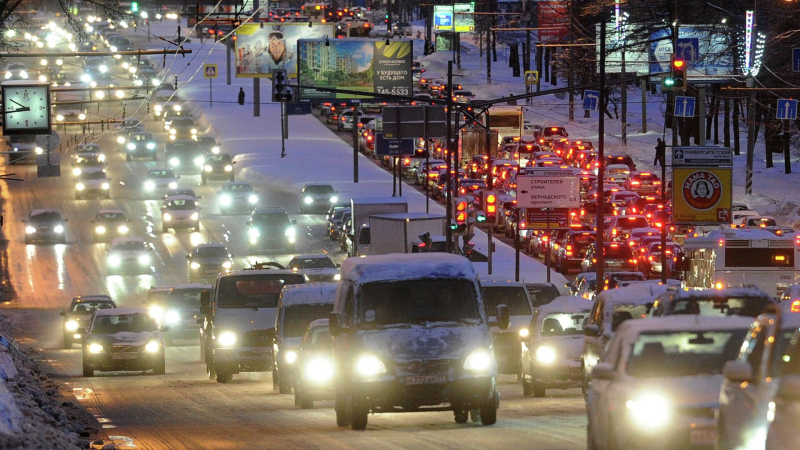 Цены на такси в Москве выросли почти вдвое из-за снегопада