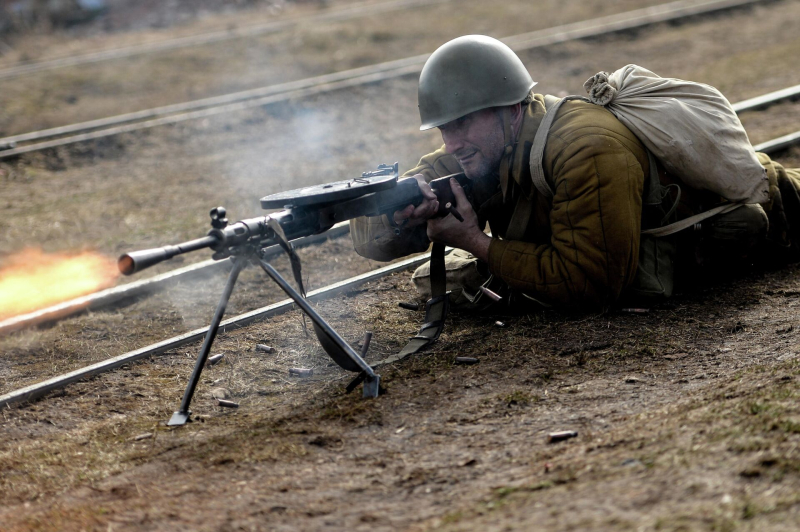День защитника Отечества (23 февраля): история, значение и традиции