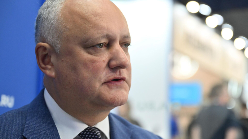 Додон призвал Молдавию вернуться к активному сотрудничеству с Россией