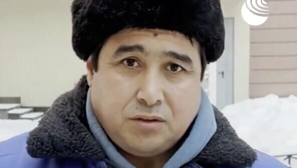 Дворник, спасший ребенка в Петербурге, оказался гражданином Узбекистана
