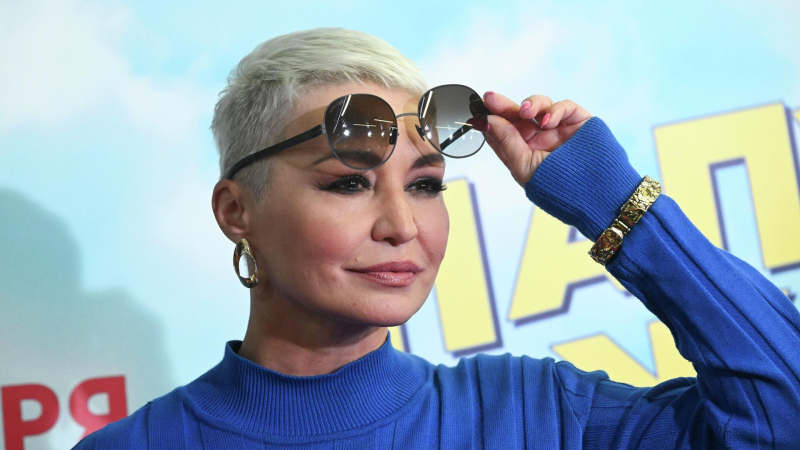 Катя Лель удивилась всплеску популярности ее хита в Индонезии