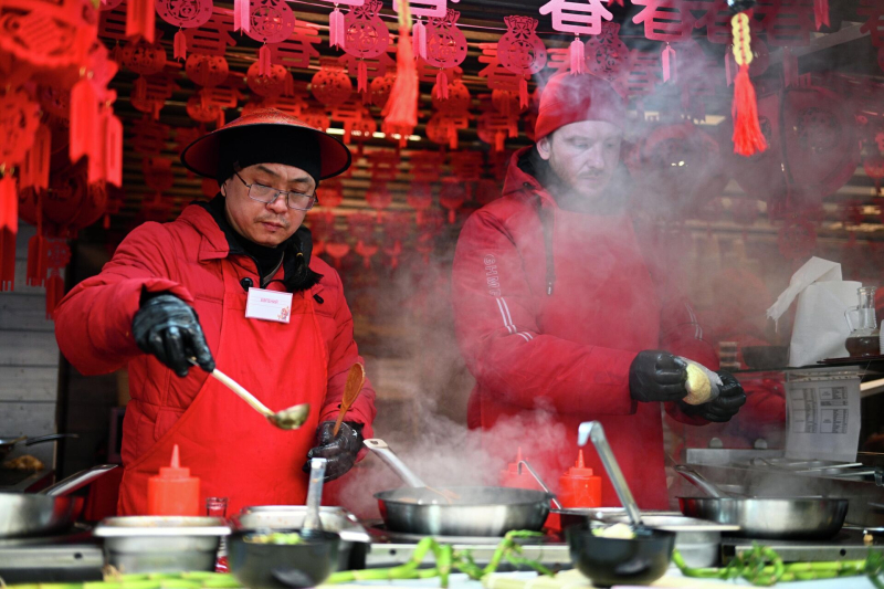 Китайский Новый год в Москве: куда идти, что смотреть и пробовать