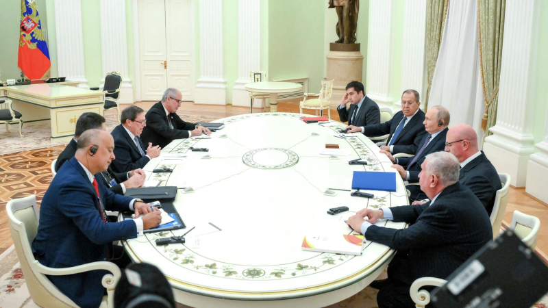 Куба поблагодарила Россию за солидарность в ситуации с блокадой