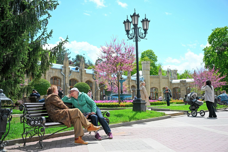 Куда поехать на 8 Марта: самые популярные и атмосферные места России