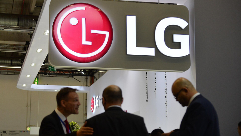 LG Electronics сохраняет рабочие места в России, заявили в компании