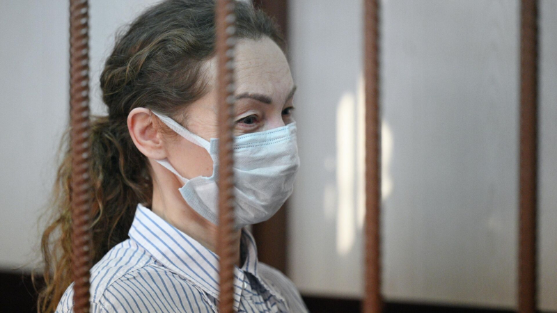 Осужденные за аферу с квартирой Долиной хотят вернуть дело в прокуратуру