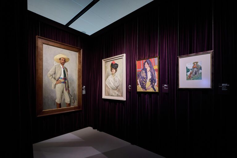 От Николая I до Сталина: как маскарады меняли историю России