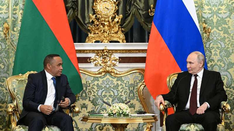 Путин и президент Мадагаскара обсудят двусторонние отношения