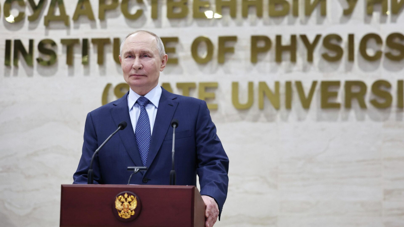 Путин отметил работу российских ученых и инженеров