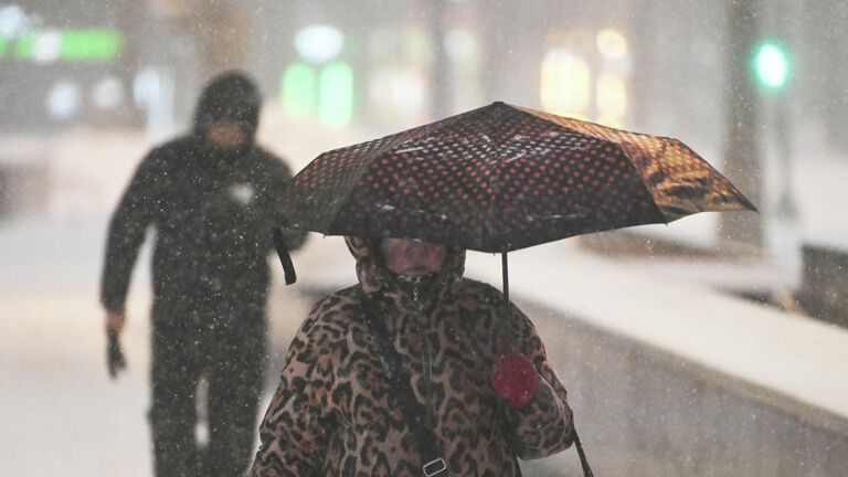 "Роскосмос" показал фото циклона над Москвой