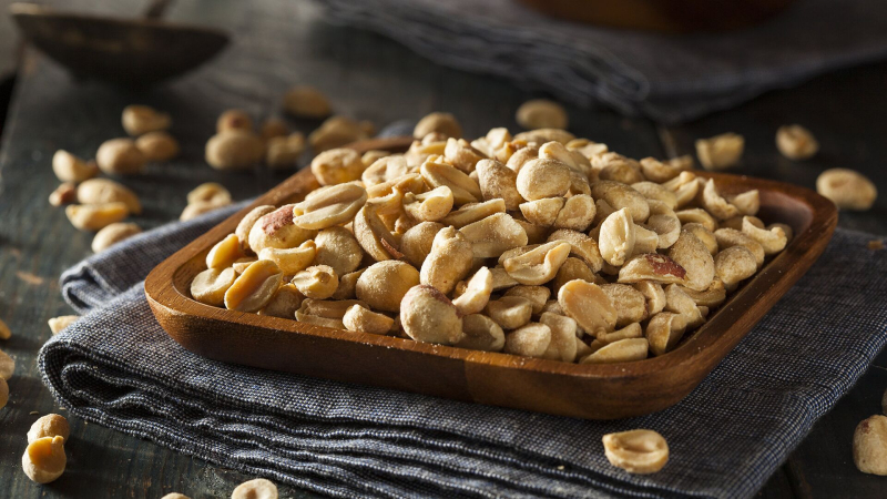 Россия в январе сократила на треть закупки бразильского арахиса