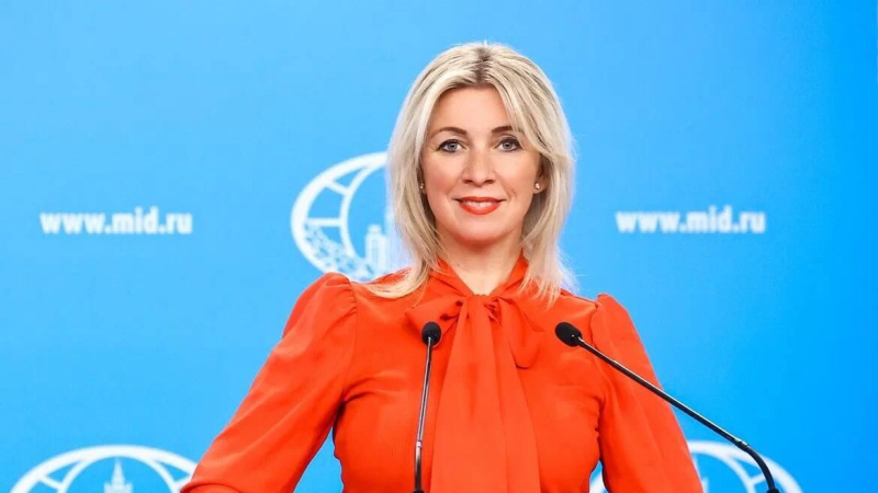 Россиянам пытаются внушить, что они неинтересны, заявила Захарова