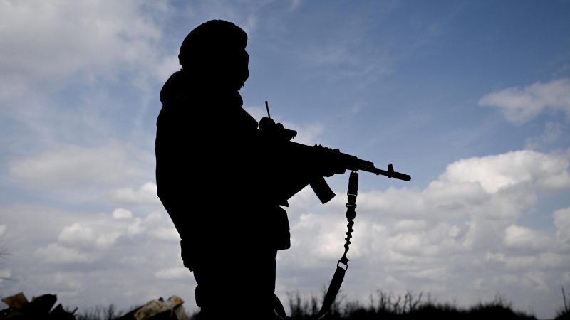 Симоньян поздравила защитников Отечества с праздником