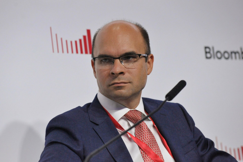 "Смелый шаг": как решение ЦБ повлияет на рубль и вклады