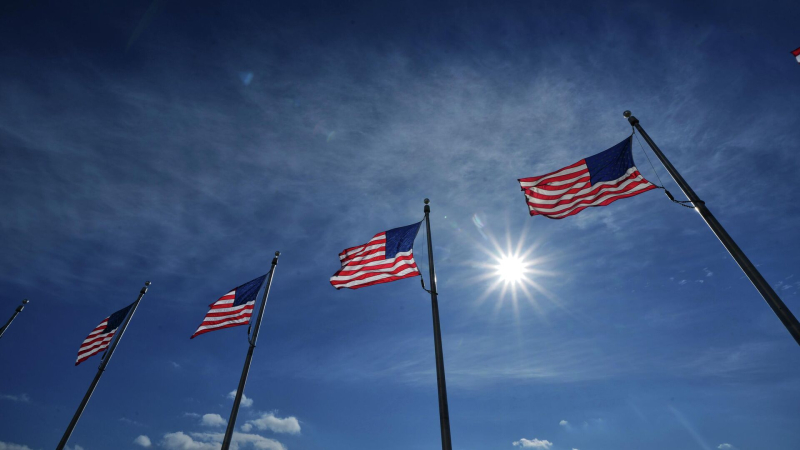 США тайно направили терминалы Starlink в Иран, пишут СМИ