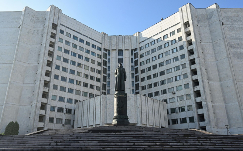 "Станут главными целями". Чем ответит Россия на ядерное оружие на Украине