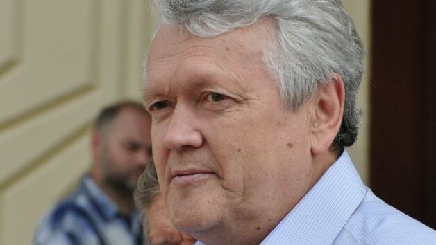 Суд в Новосибирске решил выселить из коттеджа экс-главу СО РАН