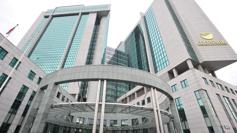 Суд запретил Сбербанку использовать обозначения бренда PayQR