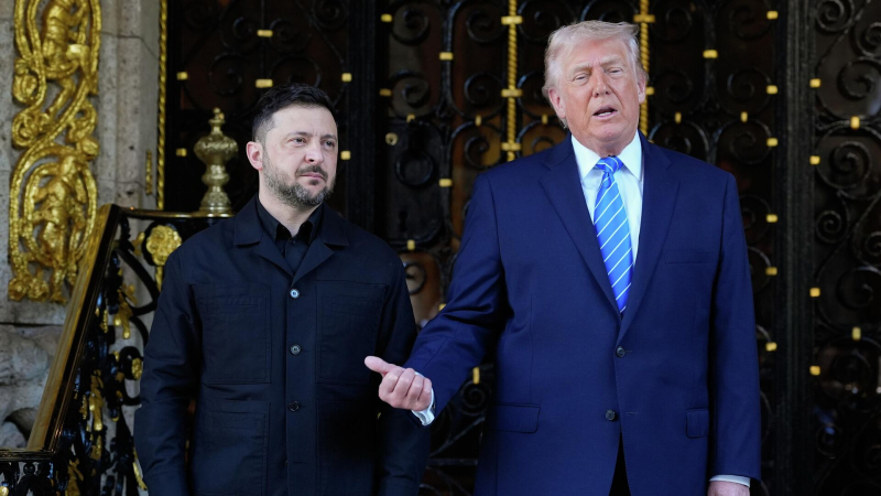 Трамп будет давить на Зеленского ради сделки по Украине, заявил евродепутат