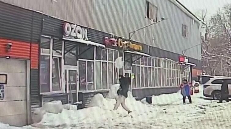 Уголовное дело возбудили после падения сосульки на женщину в Подмосковье