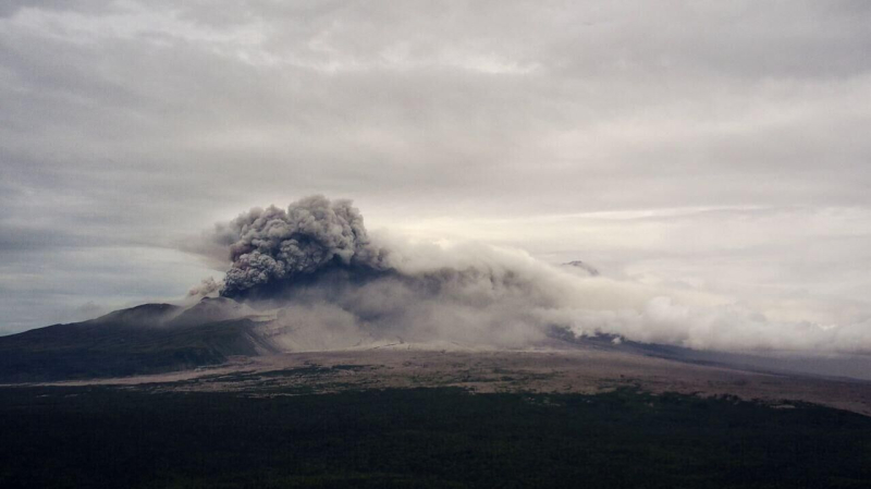 В Козыревске на Камчатке выпадает пепел  из-за извержения вулкана Шивелуч